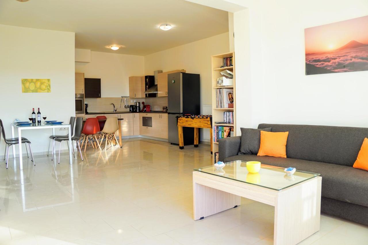 Olive Tree Hillside Apartment ستالوس المظهر الخارجي الصورة