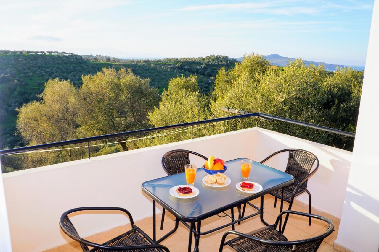 Olive Tree Hillside Apartment ستالوس المظهر الخارجي الصورة